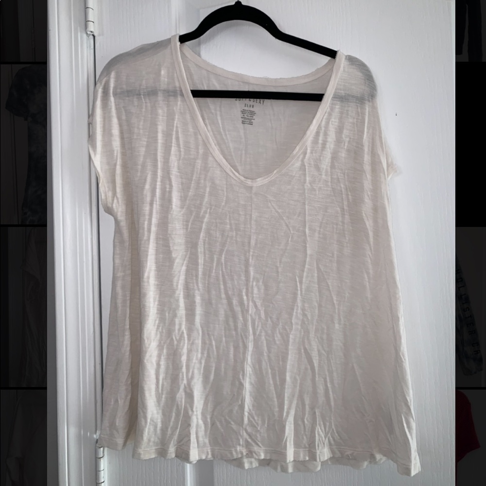 White soft t-shirt